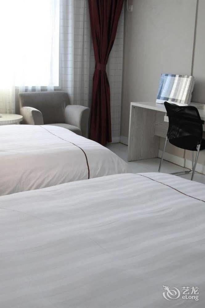Huzhou Youyou Holiday Hotel Nanxun Bagian luar foto